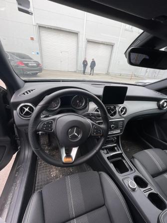 Mercedes-Benz GLA I (X156) Рестайлинг с пробегом 2019 года, цена 2 999 000 рублей, 14554 км, внедорожник, Автокод Объявления