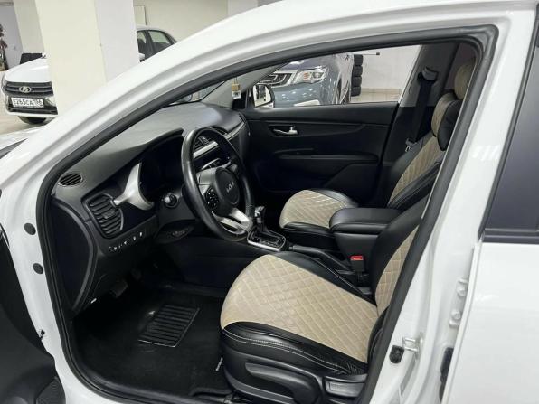 Kia Rio IV Рестайлинг с пробегом 2021 года, цена 1 690 000 рублей, 69272 км, седан, Автокод Объявления