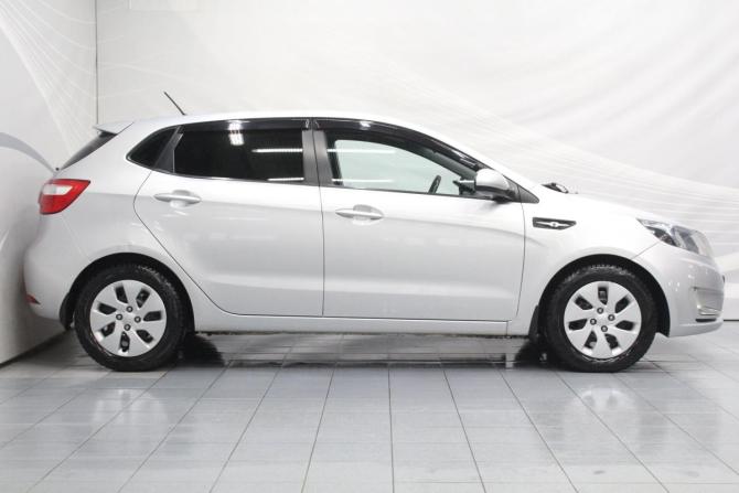 Kia Rio III с пробегом 2013 года, цена 659 000 рублей, 290966 км, хэтчбек, Автокод Объявления