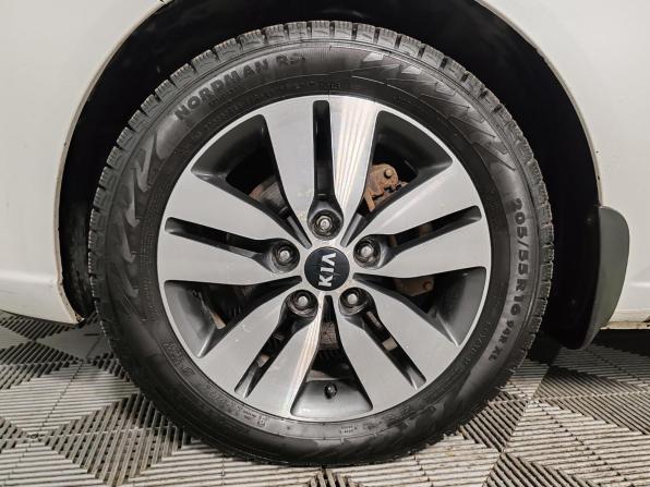 Kia Cerato II с пробегом 2012 года, цена 799 000 рублей, 201818 км, хэтчбек, Автокод Объявления