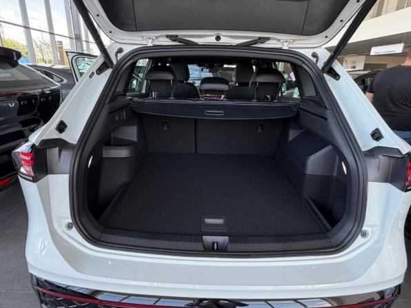 Volkswagen Tiguan III (China Market) с пробегом 2026 года, цена 4 790 000 рублей, 15 км, внедорожник, Автокод Объявления