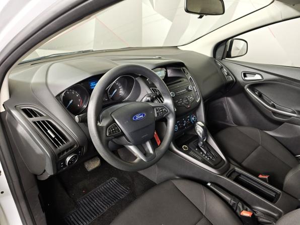 Ford Focus III Рестайлинг с пробегом 2015 года, цена 875 000 рублей, 148404 км, хэтчбек, Автокод Объявления