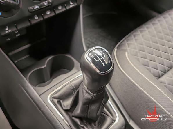 Skoda Rapid I Рестайлинг с пробегом 2017 года, цена 1 168 000 рублей, 96000 км, лифтбек, Автокод Объявления