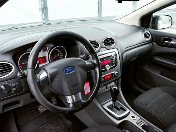 Ford Focus II Рестайлинг с пробегом 2009 года, цена 499 000 рублей, 263964 км, хэтчбек, Автокод Объявления