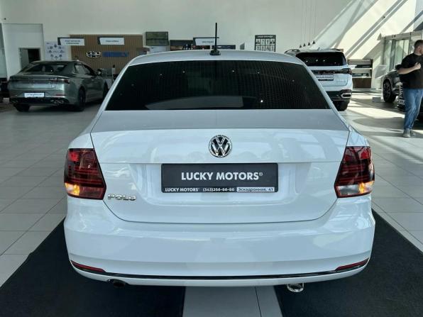 Volkswagen Polo V Рестайлинг с пробегом 2020 года, цена 1 395 000 рублей, 65631 км, седан, Автокод Объявления