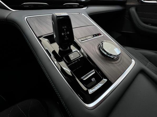 Geely Monjaro I Рестайлинг с пробегом 2026 года, цена 4 664 000 рублей, 15 км, внедорожник, Автокод Объявления