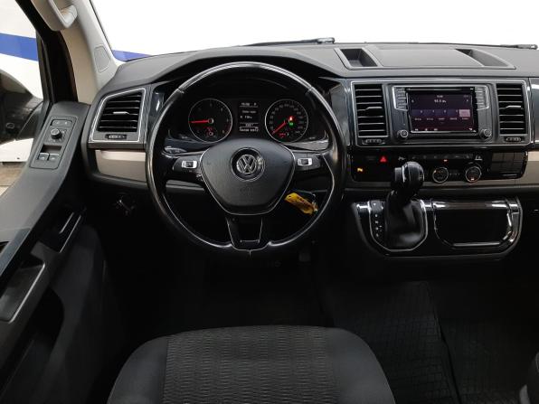 Volkswagen Multivan T6 с пробегом 2018 года, цена 3 940 000 рублей, 166167 км, минивэн, Автокод Объявления