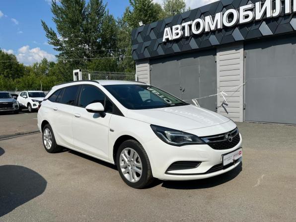 Opel Astra K с пробегом 2018 года, цена 1 347 650 рублей, 148940 км, универсал, Автокод Объявления