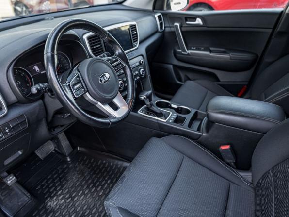 Kia Sportage IV Рестайлинг с пробегом 2021 года, цена 2 825 143 рубля, 45000 км, внедорожник, Автокод Объявления