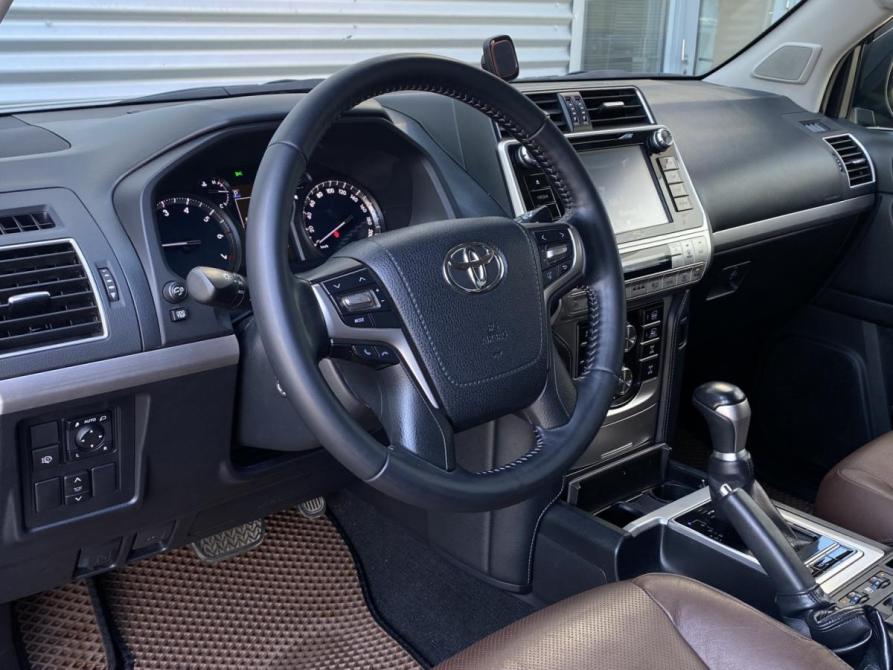 Toyota Land Cruiser Prado 150 Series Рестайлинг 2 Москва  - изображение 16