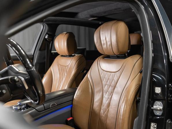 Mercedes-Benz Maybach S-Класс I (X222) Рестайлинг с пробегом 2018 года, цена 4 490 000 рублей, 158958 км, седан, Автокод Объявления