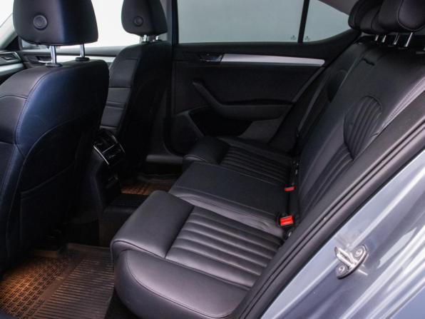 Skoda Superb III с пробегом 2019 года, цена 2 263 000 рублей, 75089 км, лифтбек, Автокод Объявления