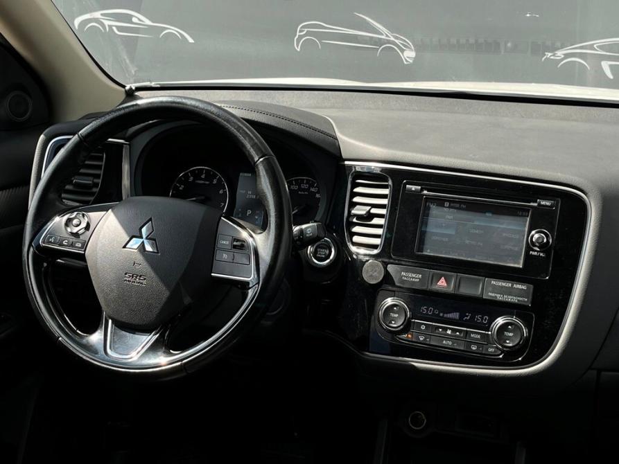 Mitsubishi Outlander III Рестайлинг 2 Санкт-Петербург  - изображение 14