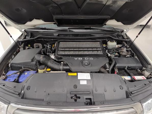 Toyota Land Cruiser 200 Series с пробегом 2011 года, цена 2 577 000 рублей, 304665 км, внедорожник, Автокод Объявления