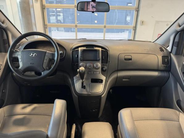 Hyundai Grand Starex I с пробегом 2014 года, цена 1 920 000 рублей, 187494 км, минивэн, Автокод Объявления