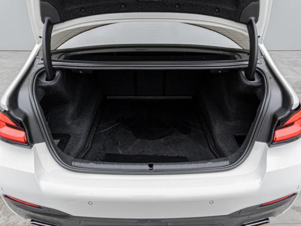 BMW 5 серии VII (G30/G31/G38) Рестайлинг с пробегом 2021 года, цена 6 148 000 рублей, 66850 км, седан, Автокод Объявления