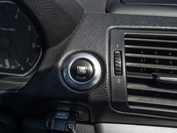 BMW 1 серии I (E81/E82/E87/E88) Рестайлинг с пробегом 2010 года, цена 859 000 рублей, 181739 км, хэтчбек, Автокод Объявления