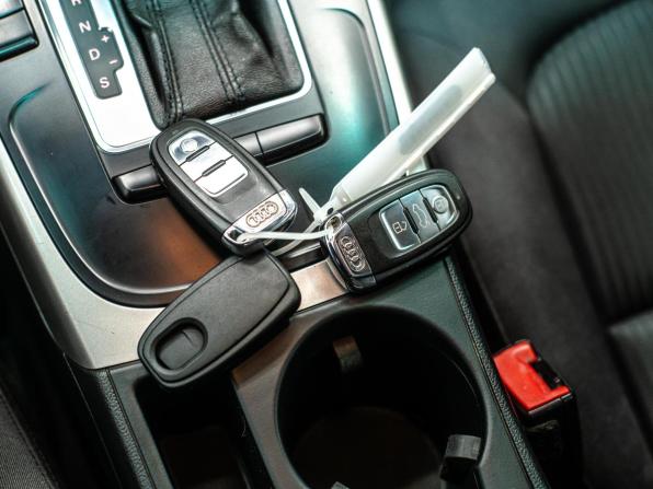 Audi A4 IV (B8) с пробегом 2011 года, цена 1 050 000 рублей, 143821 км, седан, Автокод Объявления