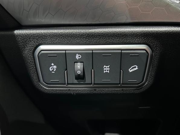 Haval F7 I Рестайлинг с пробегом 2023 года, цена 1 999 000 рублей, 41546 км, внедорожник, Автокод Объявления