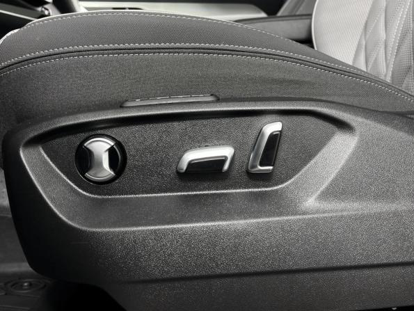 Volkswagen Tavendor I с пробегом 2024 года, цена 4 965 900 рублей, 46285 км, внедорожник, Автокод Объявления