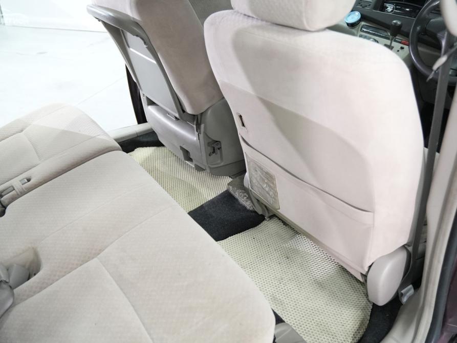 Toyota ISis I Новосибирск  - изображение 9