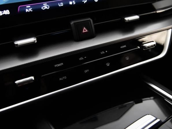 Kia Sportage V с пробегом 2023 года, цена 3 875 000 рублей, 11970 км, внедорожник, Автокод Объявления
