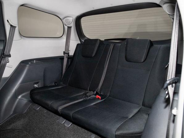 Toyota Wish II с пробегом 2010 года, цена 1 345 000 рублей, 180031 км, минивэн, Автокод Объявления