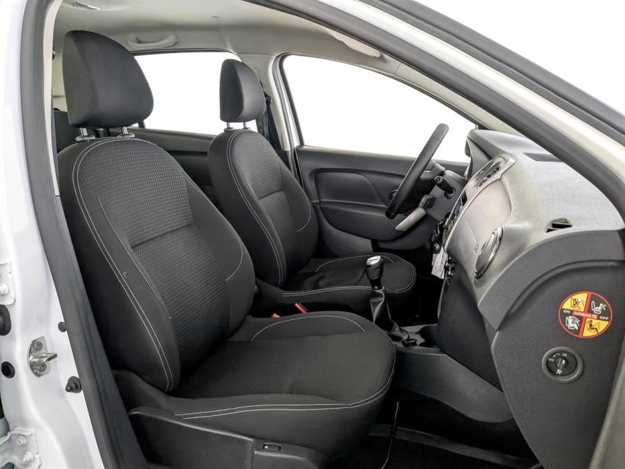 Renault Logan II Рестайлинг Москва  - изображение 23