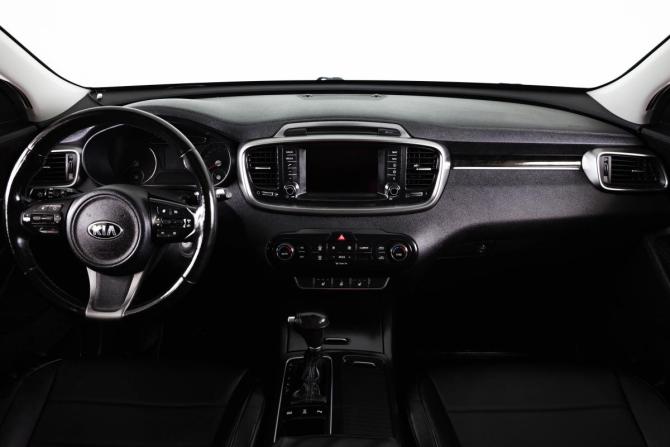 Kia Sorento II Рестайлинг с пробегом 2017 года, цена 2 099 000 рублей, 201013 км, внедорожник, Автокод Объявления