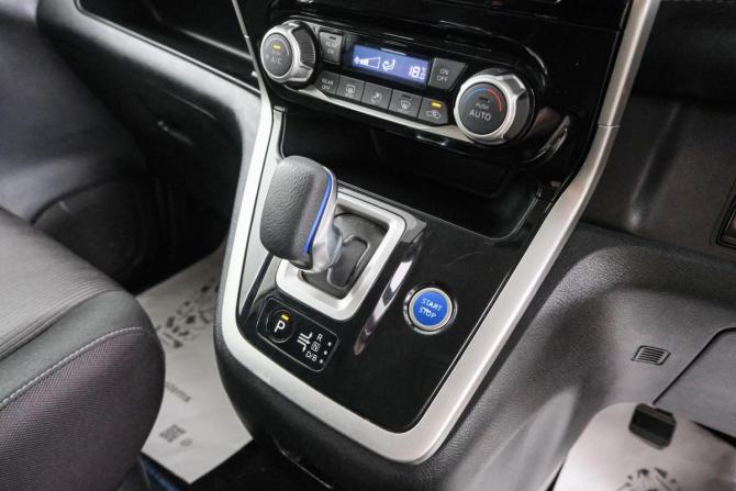 Nissan Serena V (C27) с пробегом 2018 года, цена 1 859 000 рублей, 86000 км, минивэн, Автокод Объявления