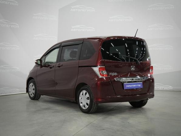 Honda Freed I Рестайлинг 2 с пробегом 2014 года, цена 1 300 000 рублей, 122615 км, компактвэн, Автокод Объявления