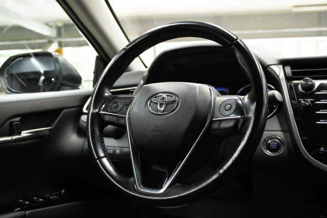 Toyota Camry VIII (XV70) с пробегом 2018 года, цена 2 649 000 рублей, 121109 км, седан, Автокод Объявления