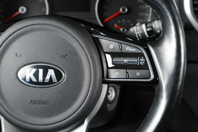 Kia Sportage IV Рестайлинг с пробегом 2019 года, цена 1 959 000 рублей, 88924 км, внедорожник, Автокод Объявления