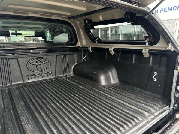 Toyota Hilux VIII Рестайлинг 2 с пробегом 2020 года, цена 4 980 000 рублей, 89500 км, пикап, Автокод Объявления