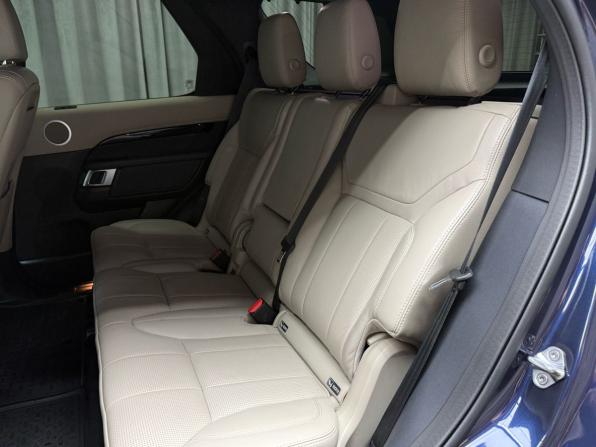 Land Rover Discovery V с пробегом 2017 года, цена 3 199 000 рублей, 167000 км, внедорожник, Автокод Объявления