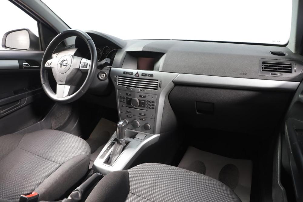 Opel Astra H Рестайлинг Новосибирск  - изображение 10
