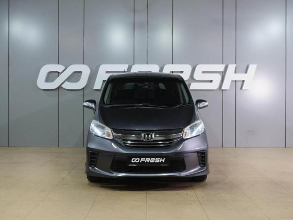 Honda Freed I Рестайлинг с пробегом 2014 года, цена 1 389 000 рублей, 117880 км, компактвэн, Автокод Объявления