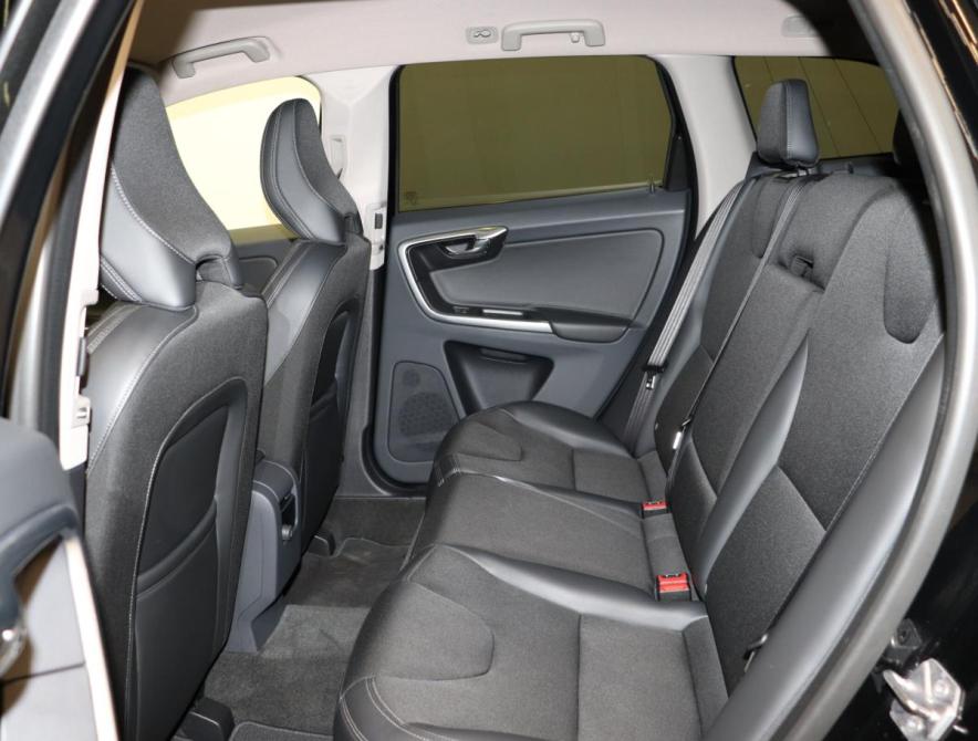 Volvo XC60 I Рестайлинг Санкт-Петербург  - изображение 15