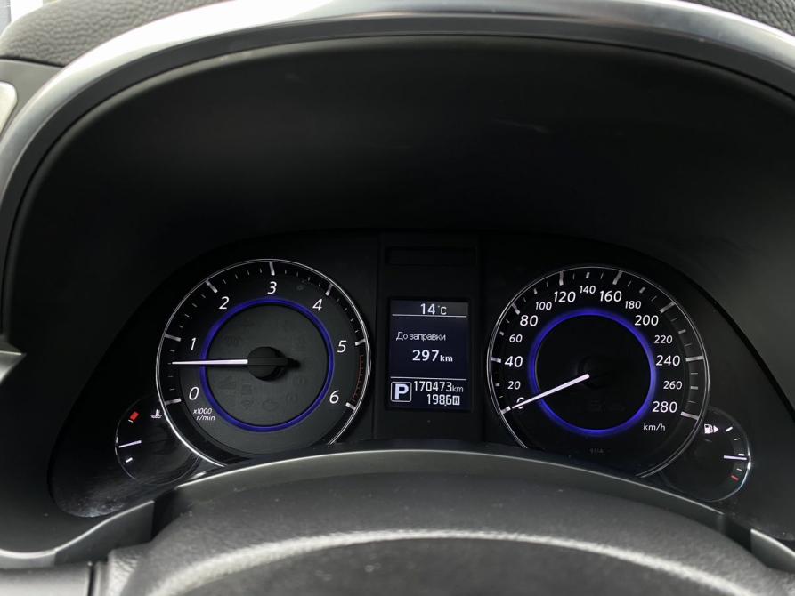 Infiniti QX70 Москва  - изображение 29
