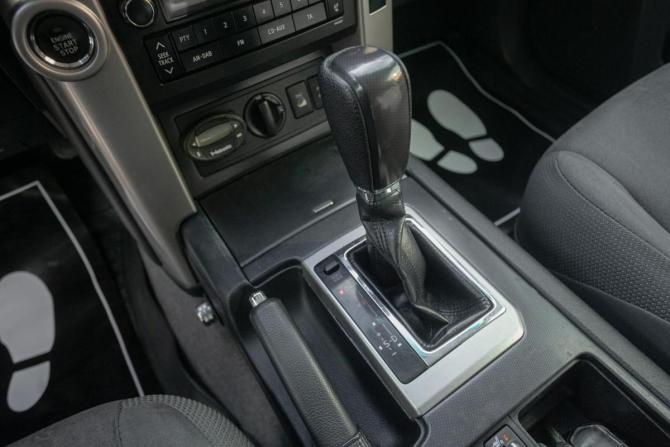 Toyota Land Cruiser Prado 150 Series с пробегом 2013 года, цена 2 845 000 рублей, 160000 км, внедорожник, Автокод Объявления