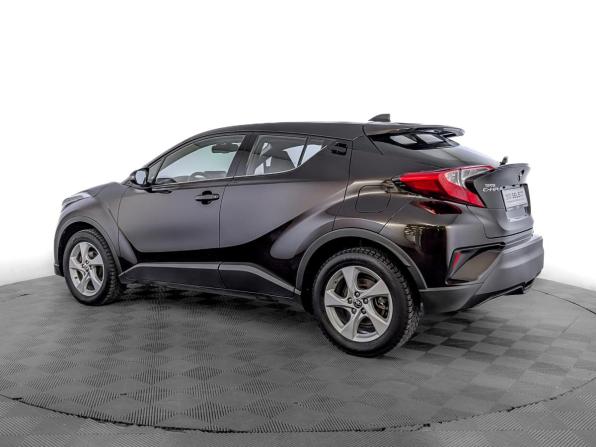 Toyota C-HR I с пробегом 2019 года, цена 2 650 000 рублей, 46448 км, внедорожник, Автокод Объявления