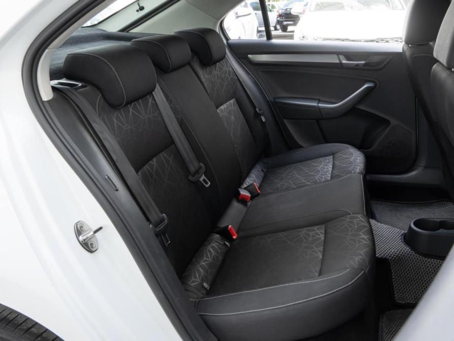 Skoda Rapid I Рестайлинг Волгоград  - изображение 9