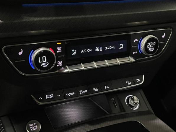 Audi Q5 II (FY) Рестайлинг с пробегом 2025 года, цена 5 870 000 рублей, 20 км, внедорожник, Автокод Объявления
