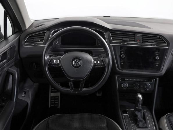 Volkswagen Tiguan II с пробегом 2019 года, цена 2 229 000 рублей, 141820 км, внедорожник, Автокод Объявления