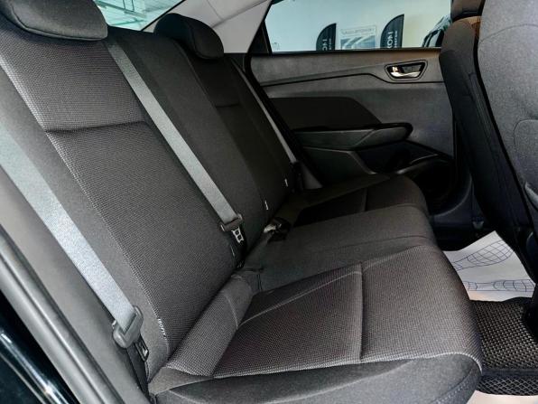 Hyundai Solaris II с пробегом 2019 года, цена 1 299 000 рублей, 137312 км, седан, Автокод Объявления
