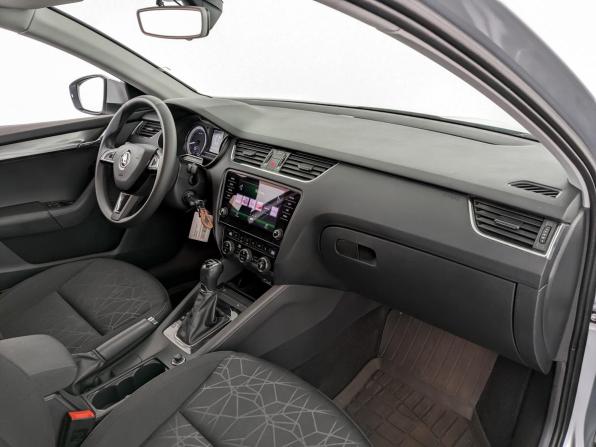 Skoda Octavia III (A7) Рестайлинг с пробегом 2019 года, цена 1 865 000 рублей, 92699 км, лифтбек, Автокод Объявления