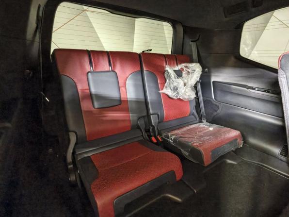 Toyota Land Cruiser 300 Series с пробегом 2023 года, цена 9 300 000 рублей, 99315 км, внедорожник, Автокод Объявления
