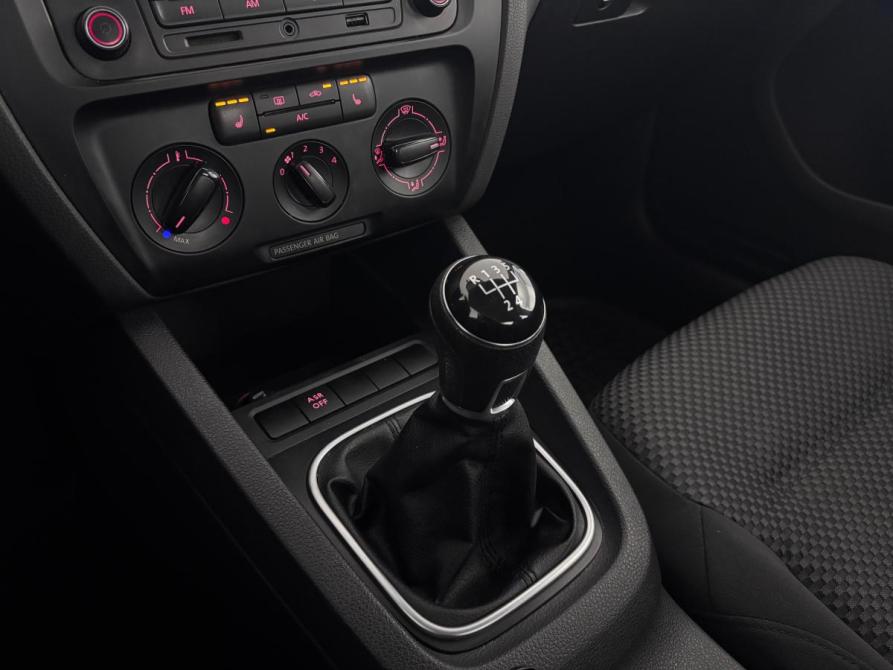 Volkswagen Jetta VI Псков  - изображение 15