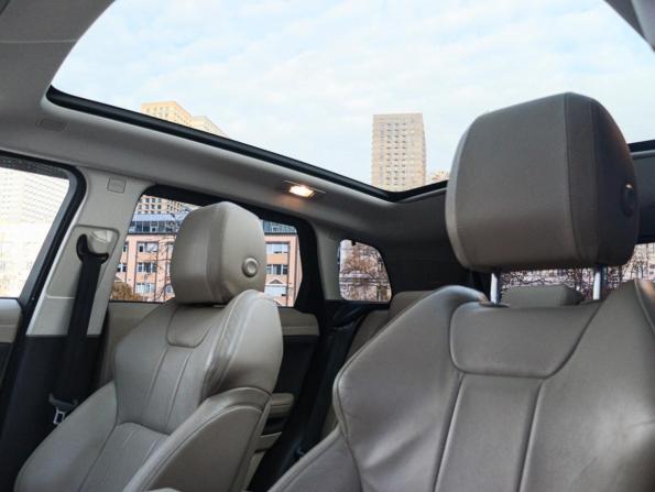 Land Rover Range Rover Evoque I Рестайлинг с пробегом 2018 года, цена 2 600 000 рублей, 135554 км, внедорожник, Автокод Объявления