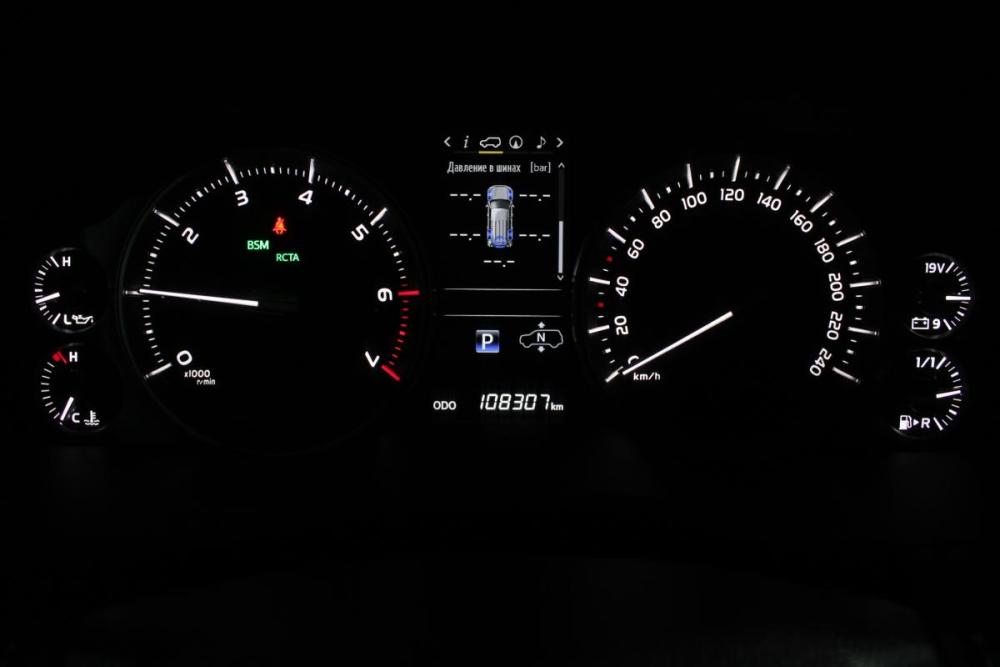 Toyota Land Cruiser 200 Series Рестайлинг 2 Владивосток  - изображение 29